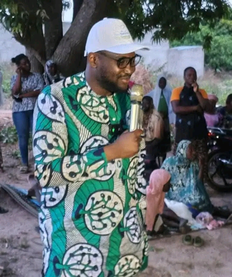Bilal Yacoubou en plein discours de campagne Pour le duo Wadagni-Talata